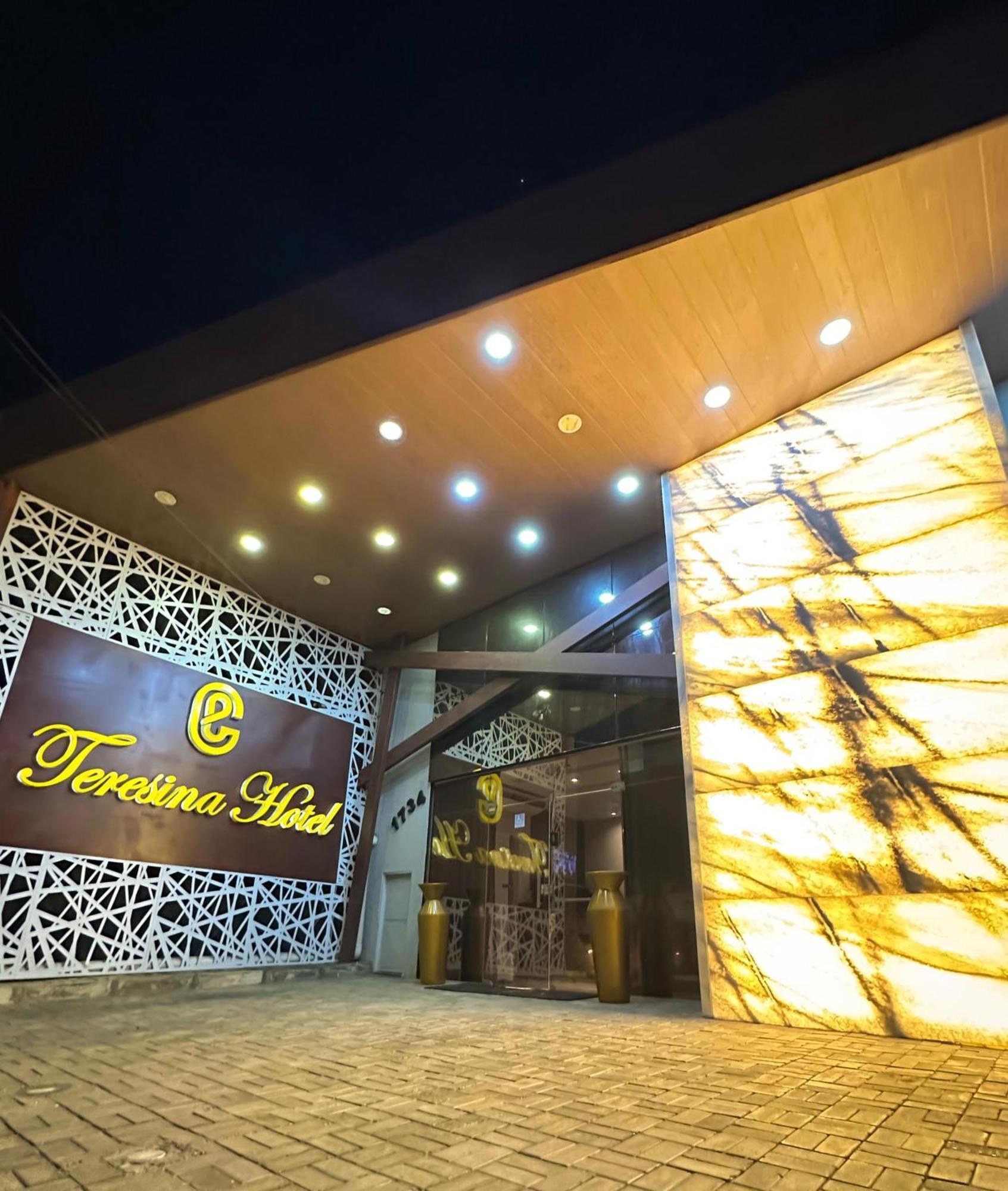 Teresina Hotel Bagian luar foto